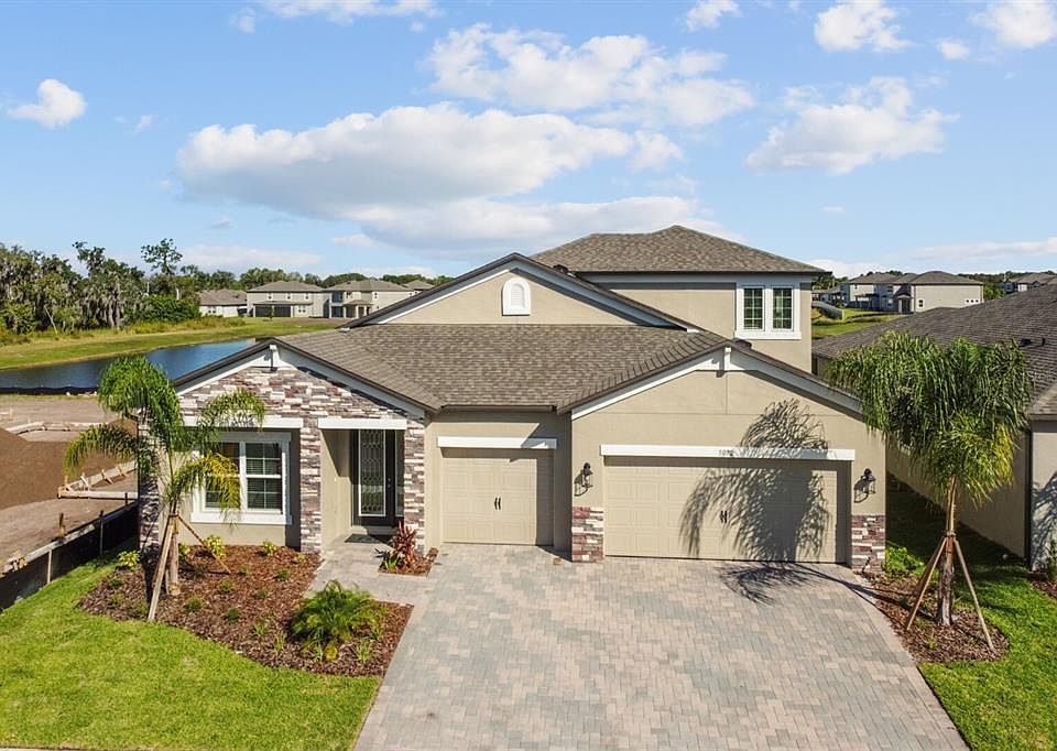 1st image of 5072 Bromeliad Ave