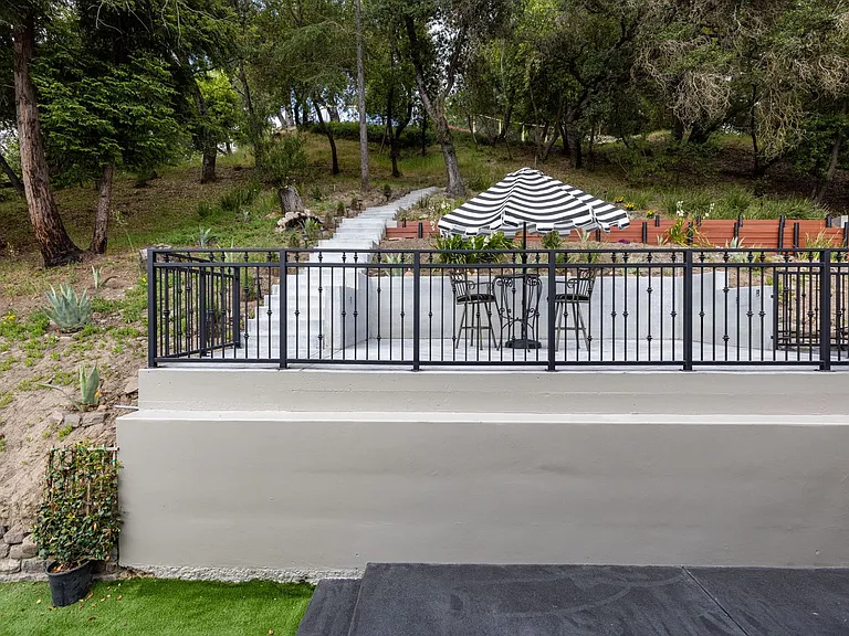713 Wikiup Dr — Photo 35