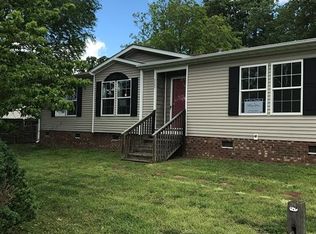 3560 Meadowdale Ln, Trinity, NC 27370