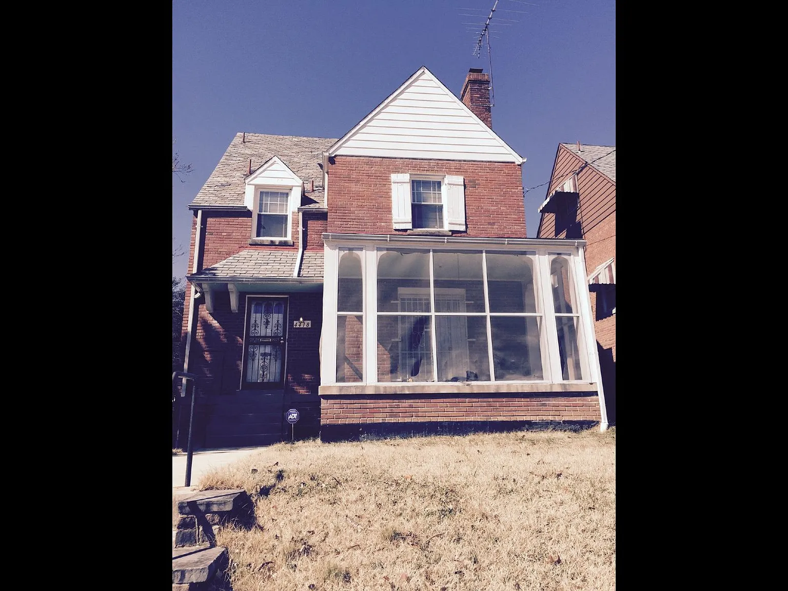 4418 13th Pl NE photo 1