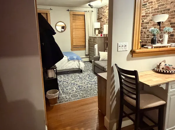 41 Garden St APT 3, Boston, MA 02114