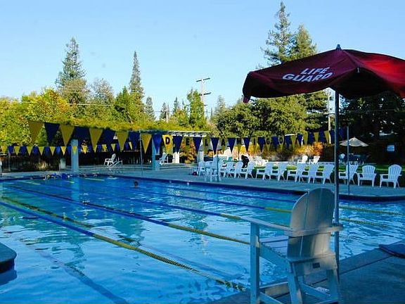 Del Amigo Swim Club Inclu