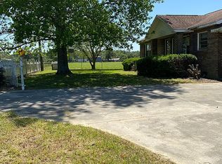 5563 Cat Creek Rd, Hahira, GA 31632