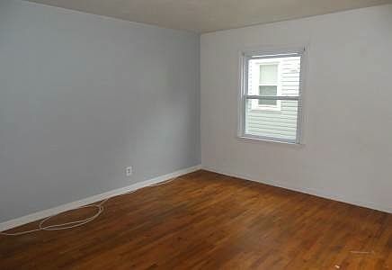 2nd image of 1114 Cawood St