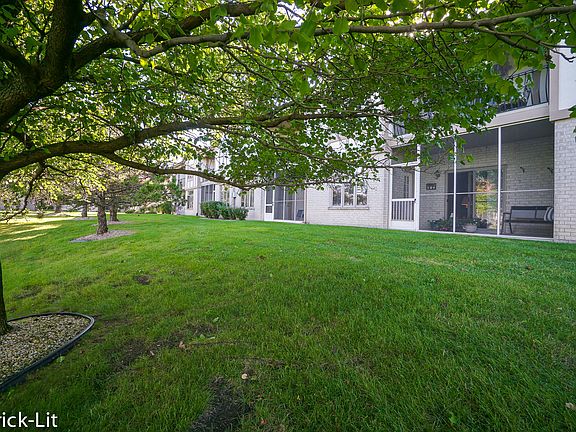 3rd image of 6502 Pine Trail Ln APT 1