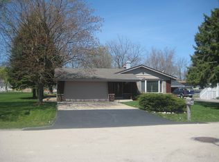 4618 Carter Dr, Racine, WI 53402