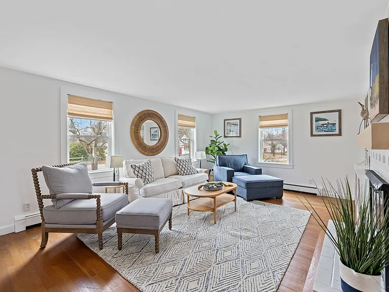 12 Woodside Dr — Photo 13