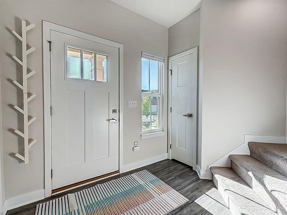 5th image of 7905 Pinnacle Point Dr