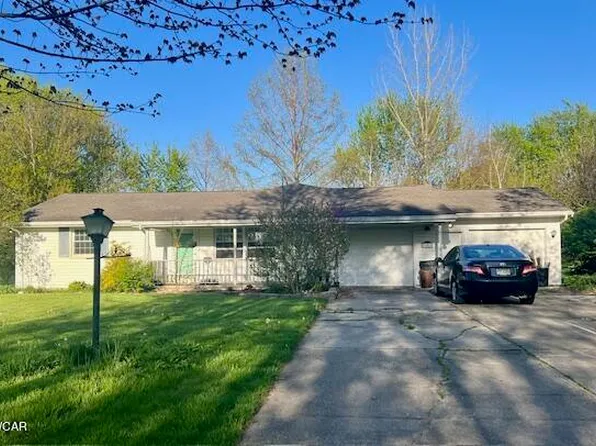 11908 Hillcrest Dr, Kenton, OH 43326