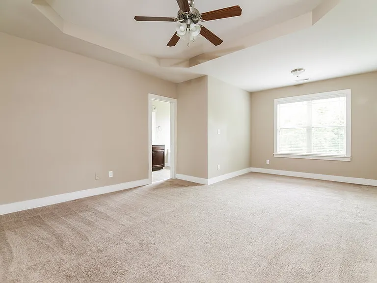 3016 Watsonia Dr — Photo 10