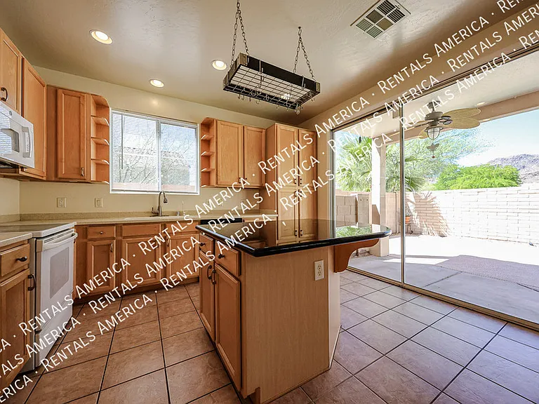 528 W Mountain Sage Dr — Photo 22