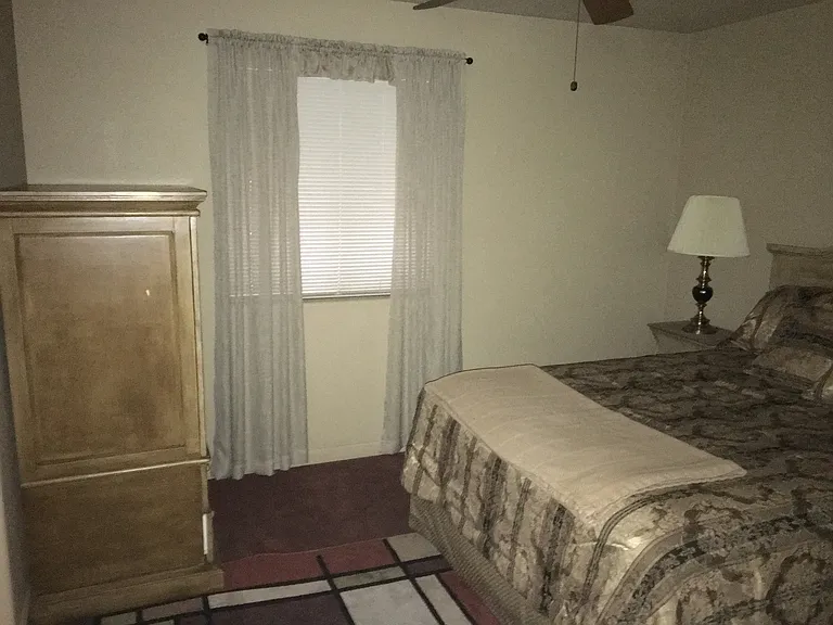 15 Private Grv #202 — Photo 9