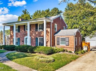 8613 Whipps Bend Rd, Bellemeade, KY 40222
