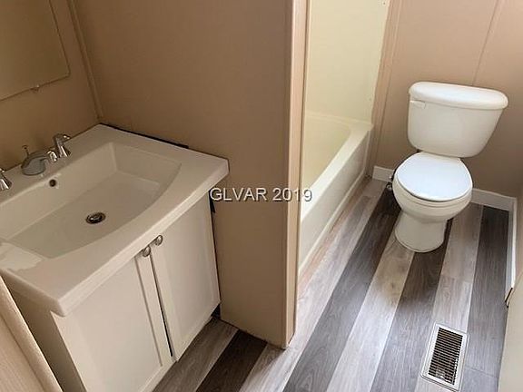 4th image of 6413 Bamboo Pl