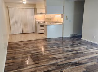 1815 S 35th St, Manitowoc, WI 54220