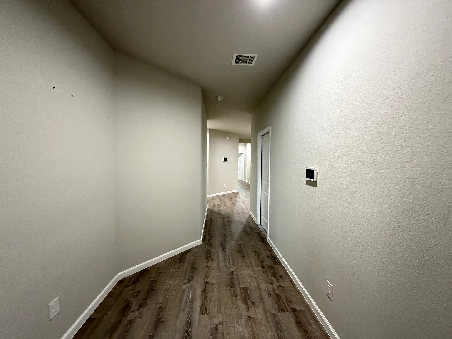 4 bed, 1757 sqft, $2,250 — Photo 2