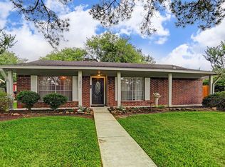 11211 Sagewind Dr, Houston, TX 77089