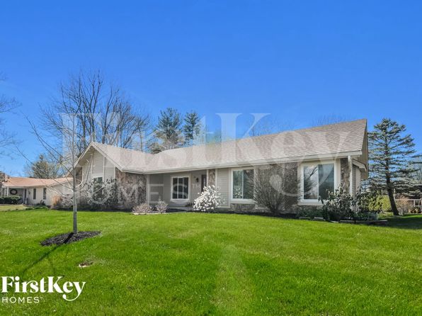 11 Savoy Dr