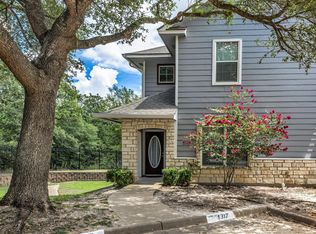 1317 Canyon Creek Cir, College Station, TX 77840