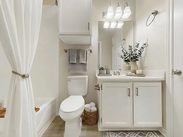 The Augusta at Gruene Garden Apartments — Photo 67