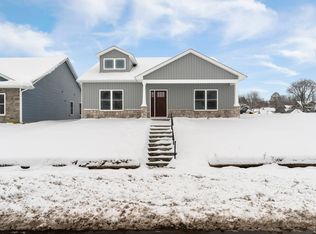 1053 E Wabash St, Frankfort, IN 46041