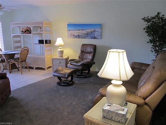 5th image of 2244 Winkler Ave APT 105