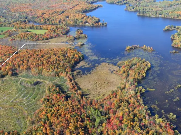 W4120 Musser Dr, Phillips, WI 54555