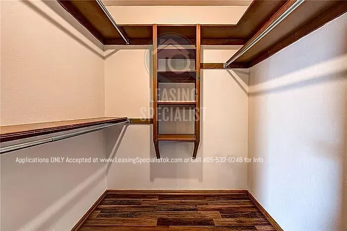 3100 Greenwood Ct — Photo 20
