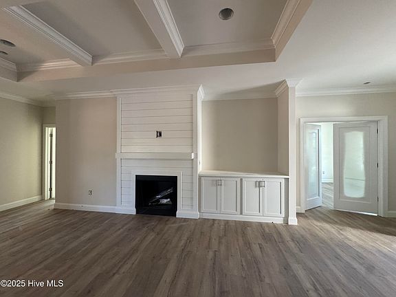 4th image of 494 Longleaf Drive