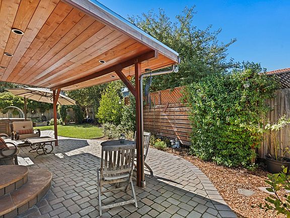 3rd image of 6381 San Francisco Court