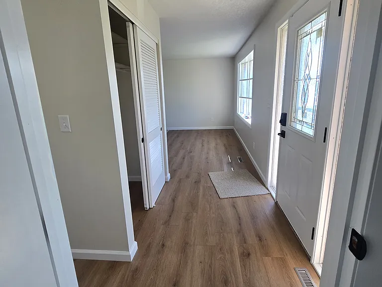 1803 Mound Rd — Photo 5