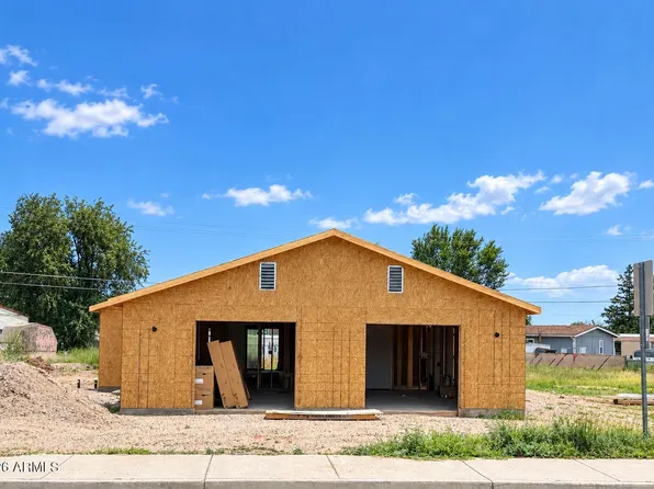 8628 E LOOS Drive, Prescott Valley, AZ 86314