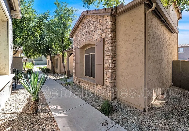3708 W Vivian Ct — Photo 6