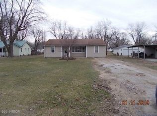 2102 Waltonville Rd, Mount Vernon, IL 62864
