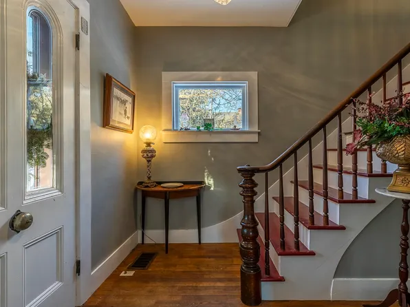 102 Church Street, Chester, VT 05143