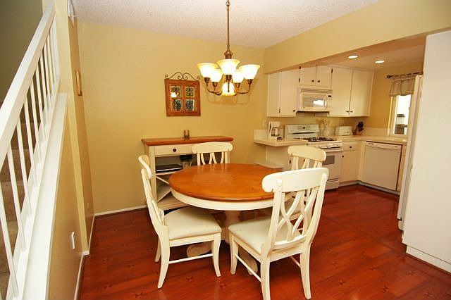 1st image of 25900 Oak St Unit 120