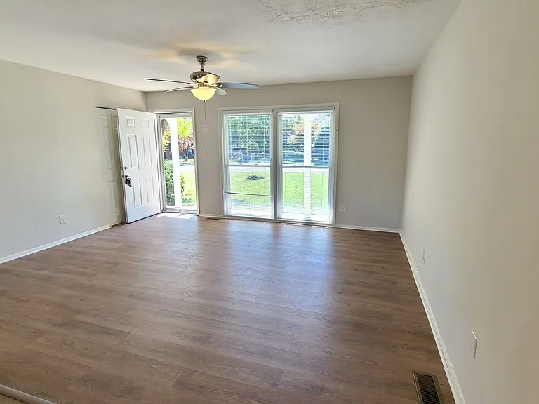 6513 Baldoon Dr — Photo 5