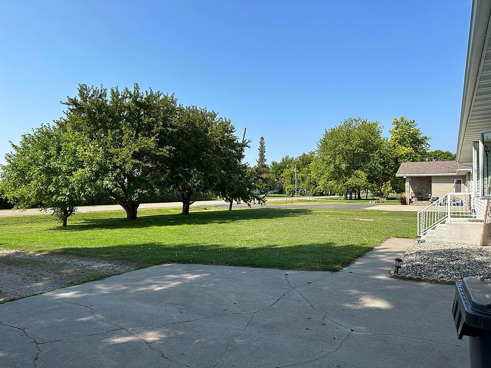 150 4th St, Felton, MN 56536 Zillow