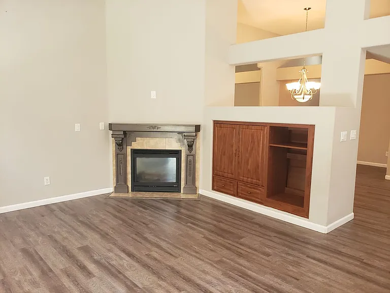 7251 Noah Ct — Photo 8