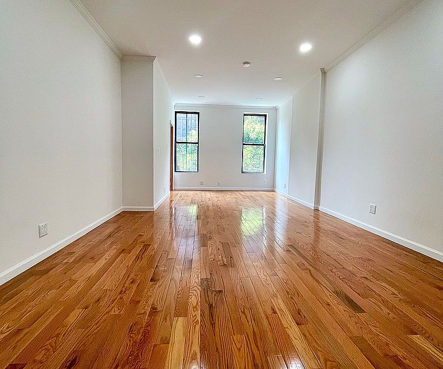 1st image of 150 Stanton St APT 1