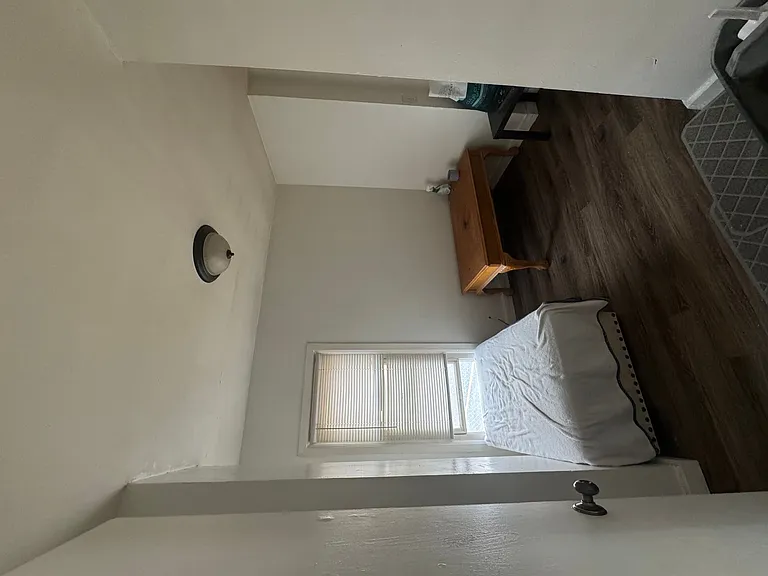 317 N Dewey St #3 — Photo 3