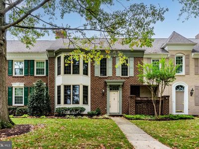 48 Devonshire Sq, Mechanicsburg, PA, 17050