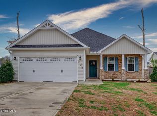 208 Dairyfarm Rd, Jacksonville, NC 28546