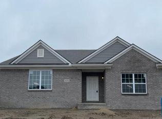 6694 Bristol Dr, Belleville, MI