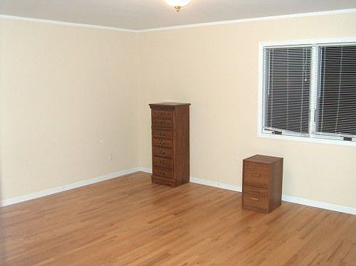 4th image of 85 James St