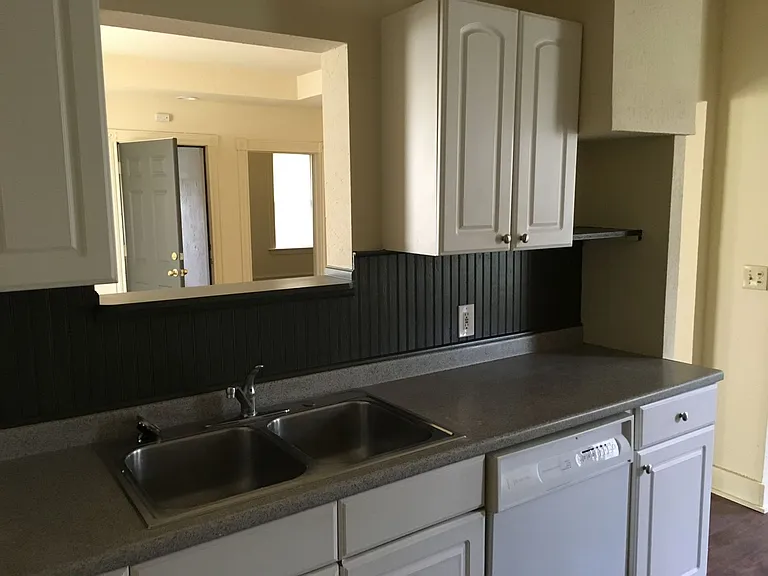 645 Cullum — Photo 15