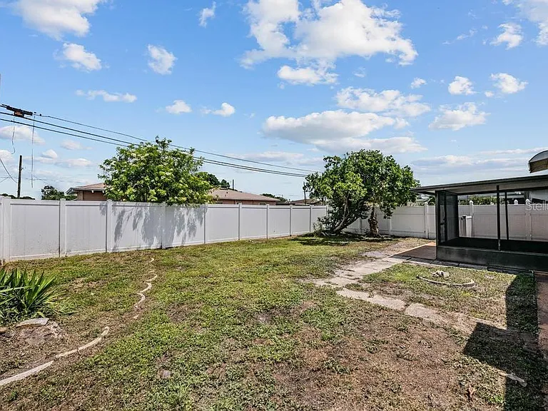 2709 W Abdella St — Photo 24