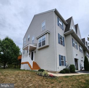 232 Roosevelt Ave, Downingtown, PA, 19335