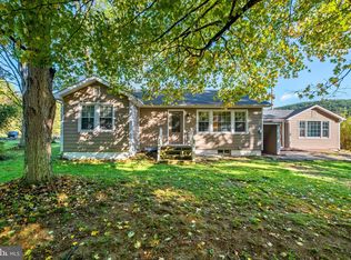 1788 Dellinger Gap Rd, Edinburg, VA 22824
