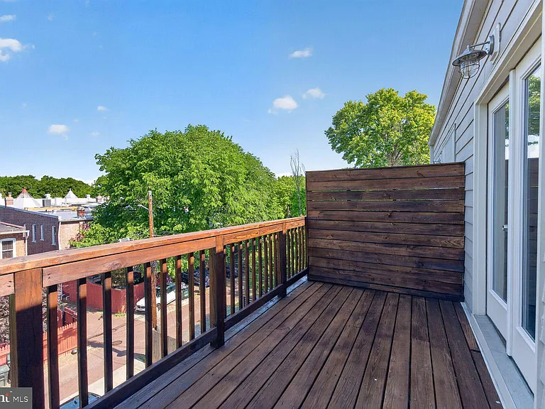 3430 Brown St NW #4 — Photo 14